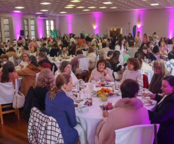 Chá Beneficente da Apeme Mulher