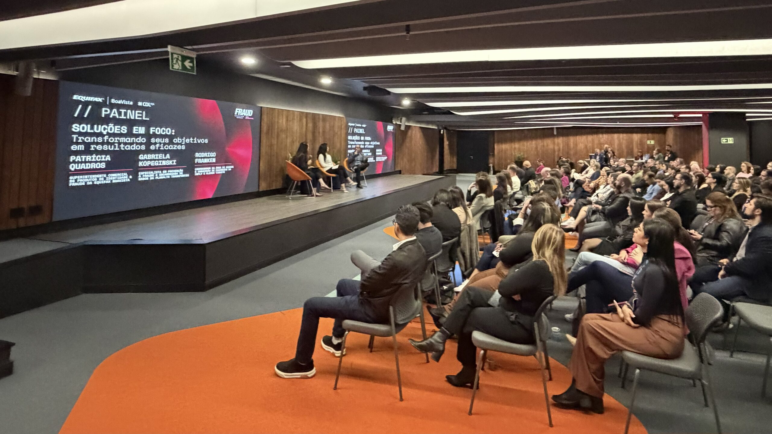 Fraud Executive Summit debate uso da inteligência artificial para prevenir golpes e proteger negócios